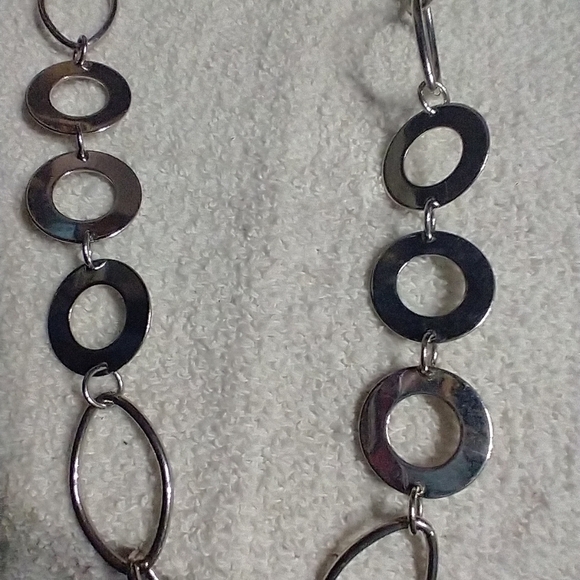 Super long lia Sophia circles silvertone necklace - Picture 7 of 7